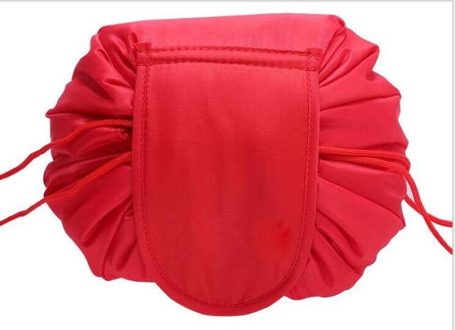 Travel in Style: Discover the Ultimate Cosmetic Bag for All Your Beauty Essentials!