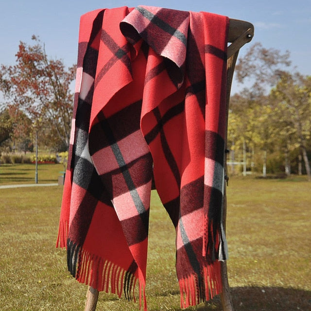 Chic Cashmere Feel Women's Scarf: Elevate Your Style with Elegance and Comfort