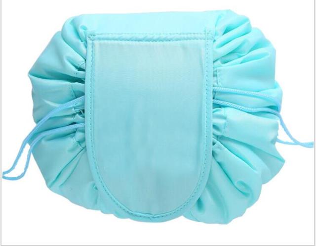 Travel in Style: Discover the Ultimate Cosmetic Bag for All Your Beauty Essentials!