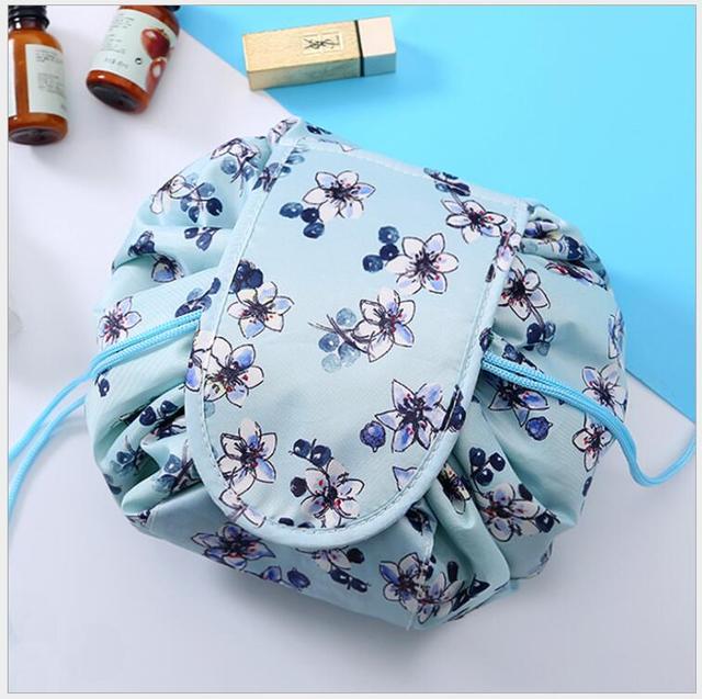 Travel in Style: Discover the Ultimate Cosmetic Bag for All Your Beauty Essentials!