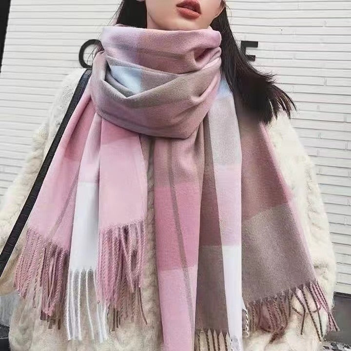 Chic Cashmere Feel Women's Scarf: Elevate Your Style with Elegance and Comfort