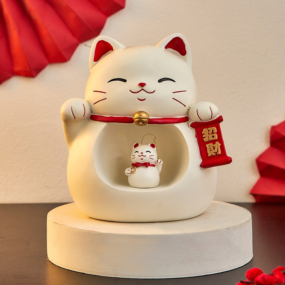 Welcome Good Luck Japanese Lucky Cat: Embrace Fortune with Charming Resin Figurines!
