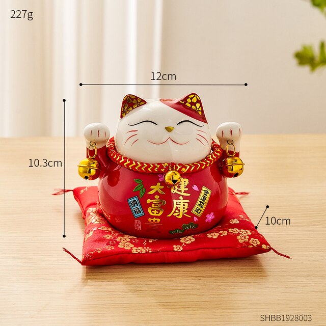 Welcome Good Luck Japanese Lucky Cat: Embrace Fortune with Charming Resin Figurines!