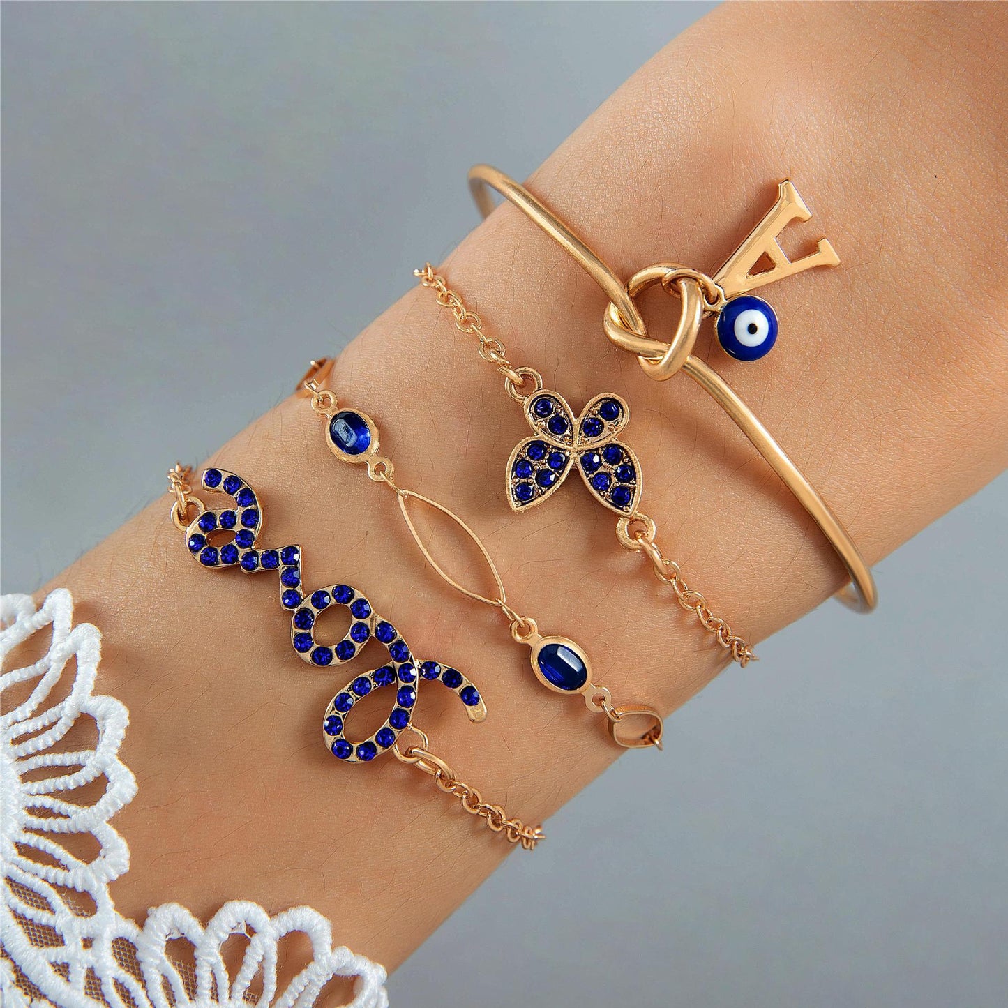 4pcs Gold Blue Flower Love Butterfly Bracelet Set With Rhinestones