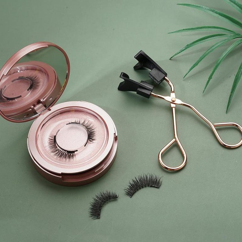 Enhance Your Beauty Effortlessly with Magnetic Eyelashes: Flutter and Flaunt!